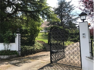 villa à la vente -   03100  MONTLUCON, surface 3 m2 vente villa - UBI441138176